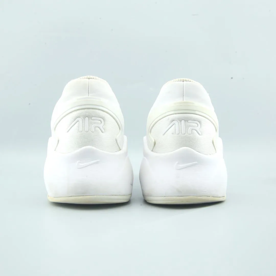 NIKE AIR MAX BOLT stylish Nike trainer looks