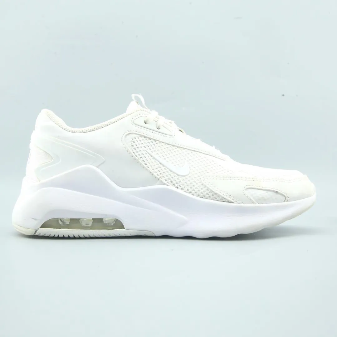 NIKE AIR MAX BOLT stylish Nike trainer looks