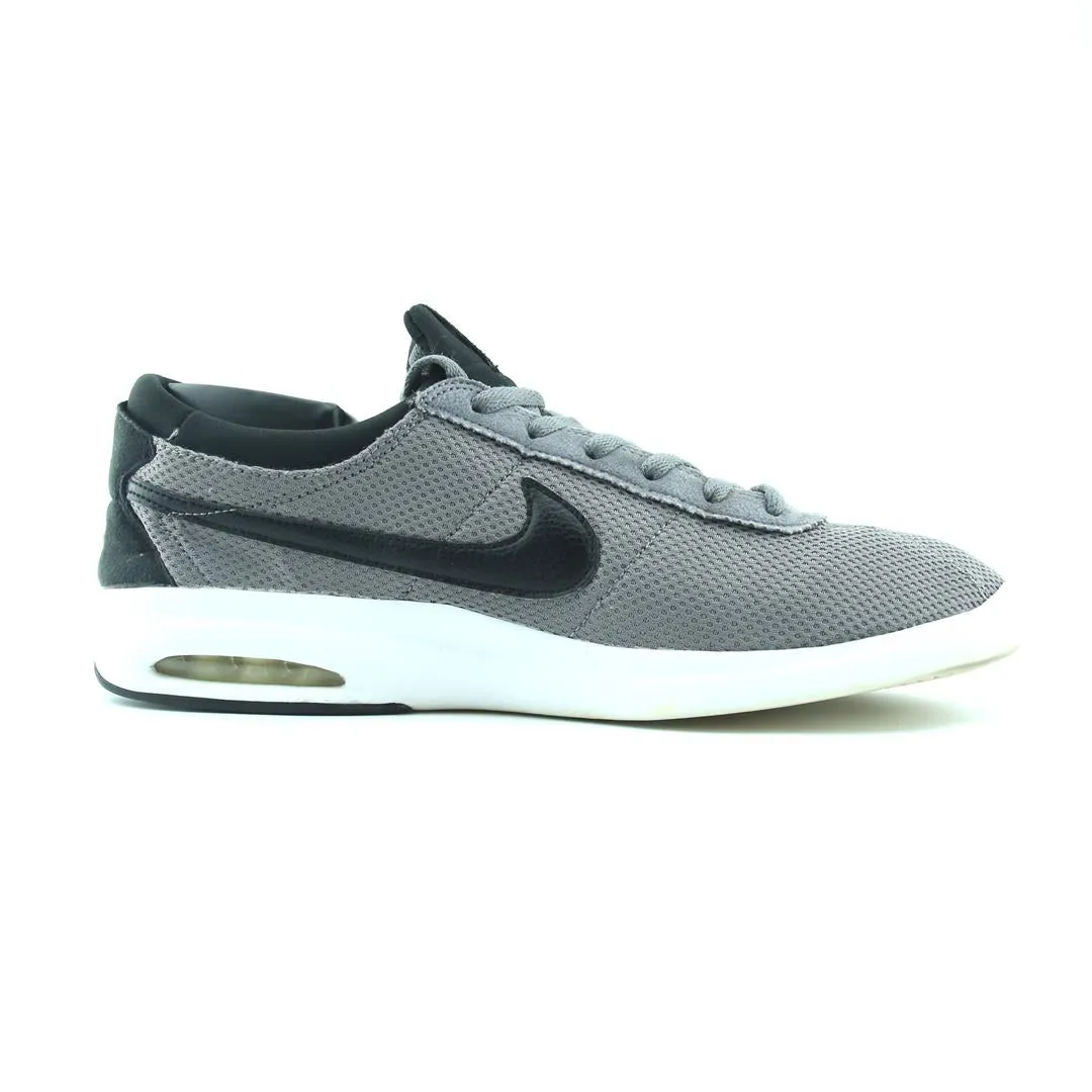 NIKE AIR MAX BRUIN stylish Nike trainer looks