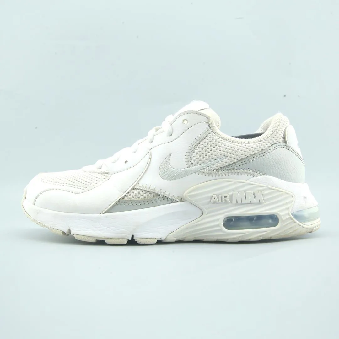 NIKE AIR MAX EXCEE Nike innovative sneaker designs