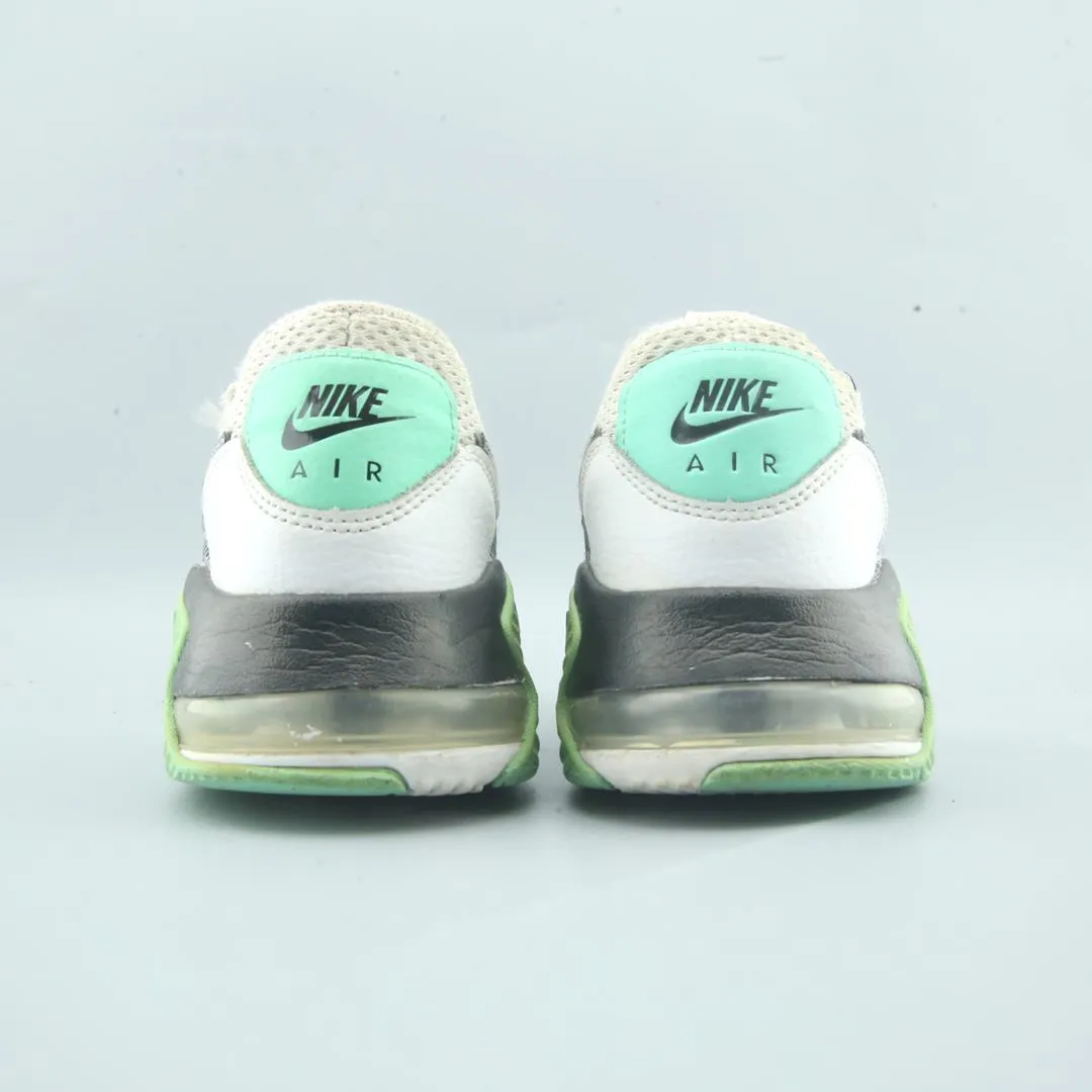 NIKE AIR MAX EXCEE stylish Nike trainer looks