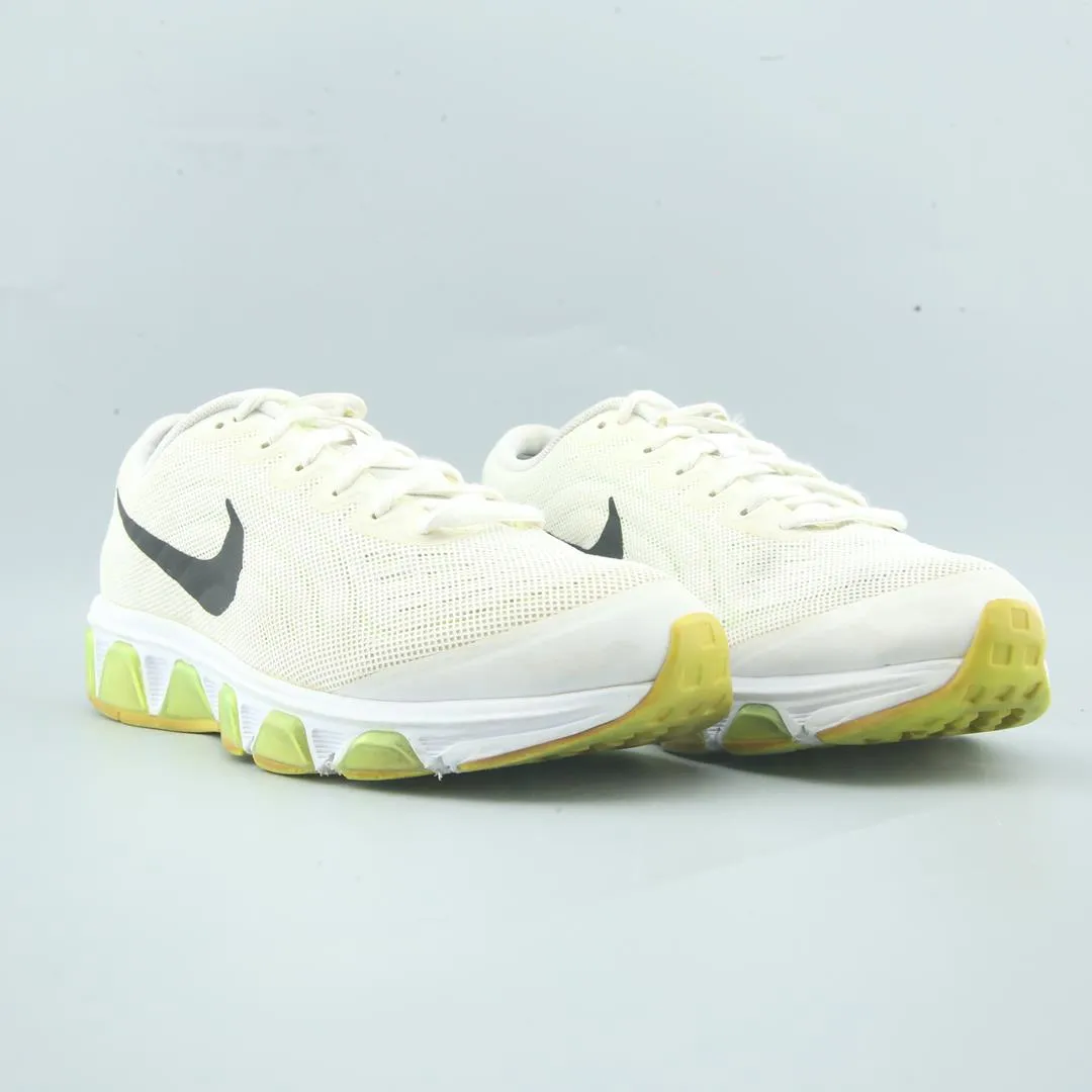 NIKE AIR MAX TAILWIND 6 Nike sneaker detail shots
