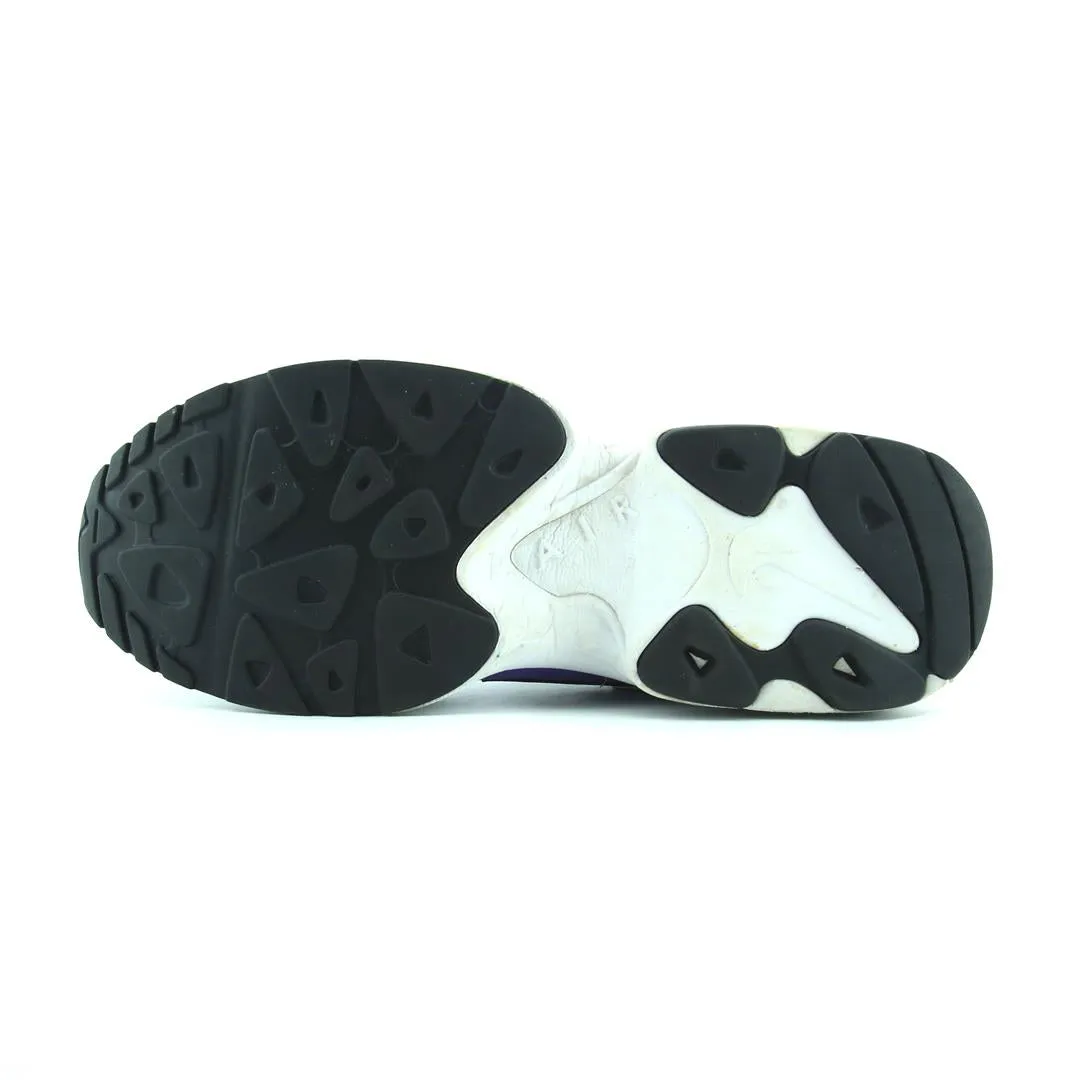 NIKE AIR MAX2 LIGHT Nike casual shoe imagery