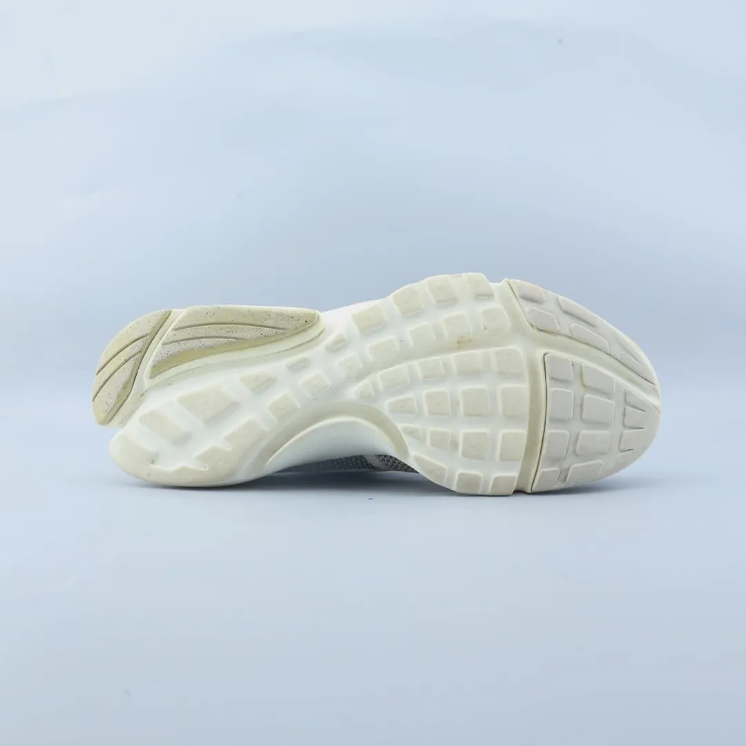 NIKE AIR PRESTO FLY Nike athletic footwear visuals