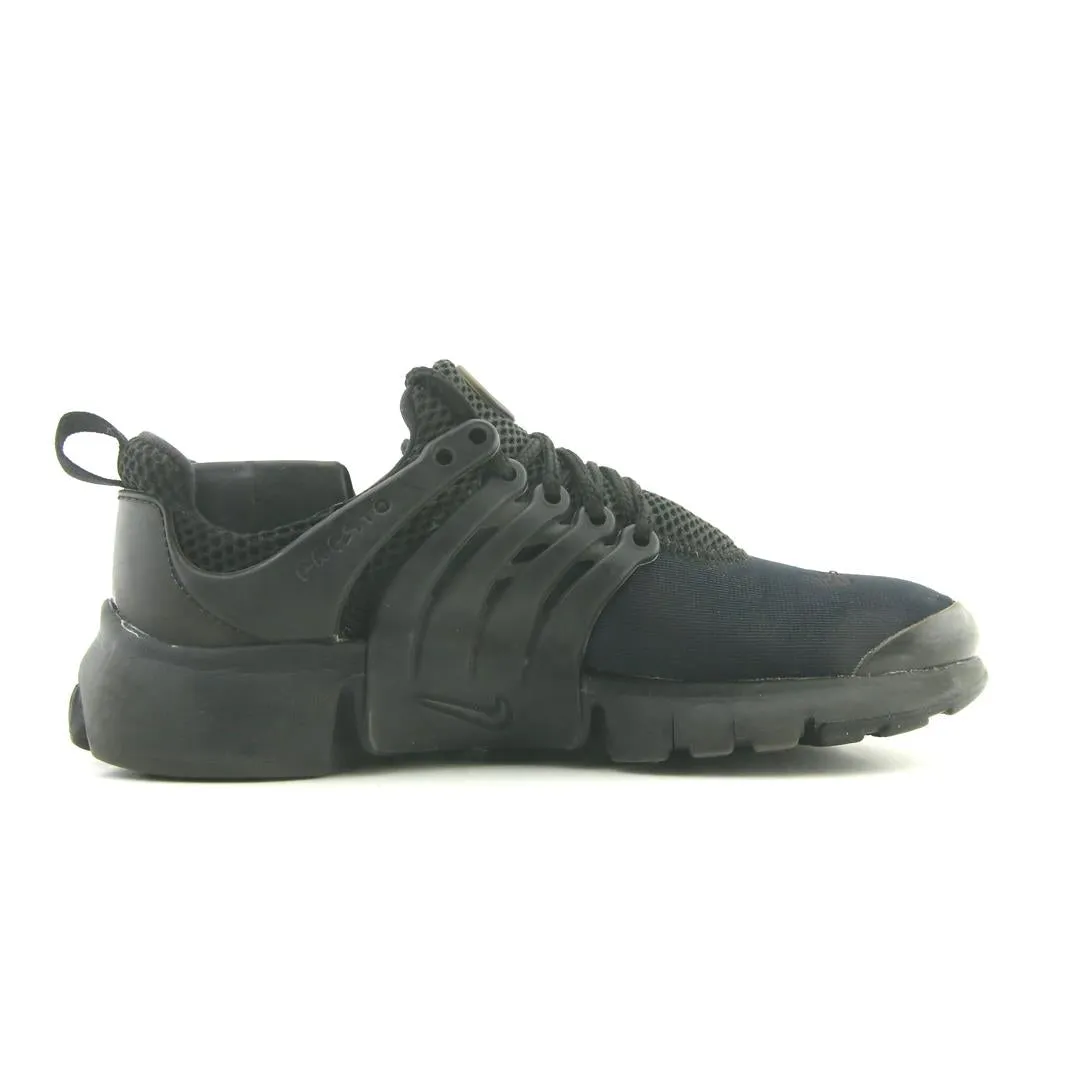 NIKE  AIR PRESTO sleek Nike sneaker angles