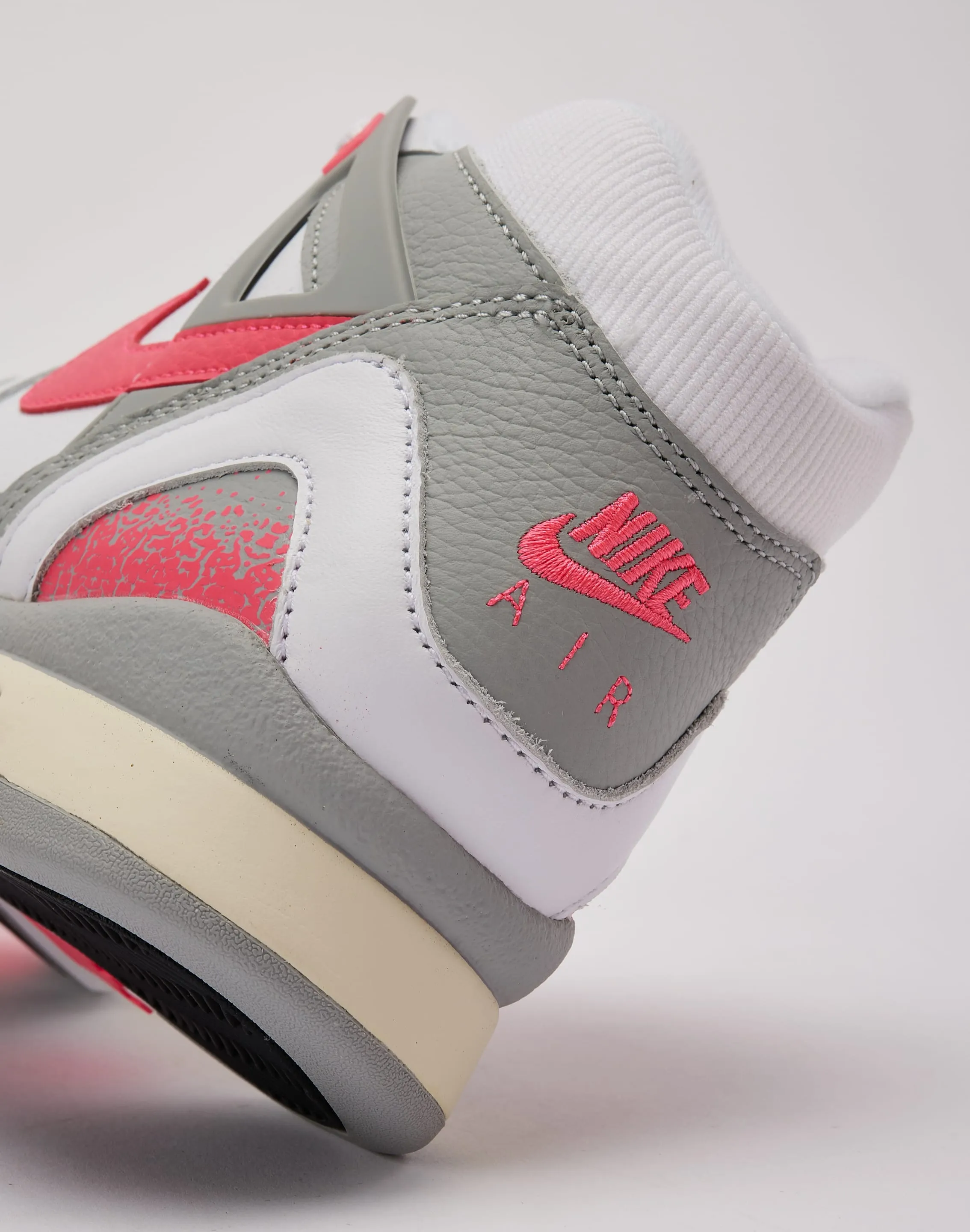 Nike Air Tech Challenge 2 Comfort Trainers