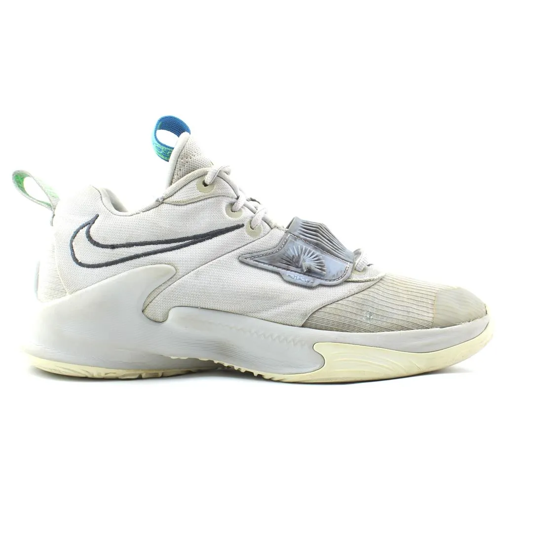 NIKE AIR ZOOM FREAK 3 Nike athletic footwear visuals