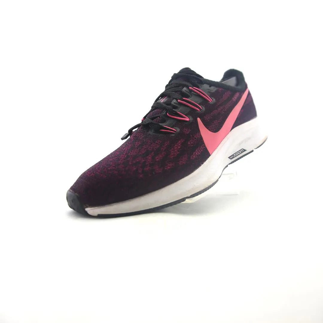 NIKE AIR ZOOM PEGASUS 36 Nike casual shoe imagery