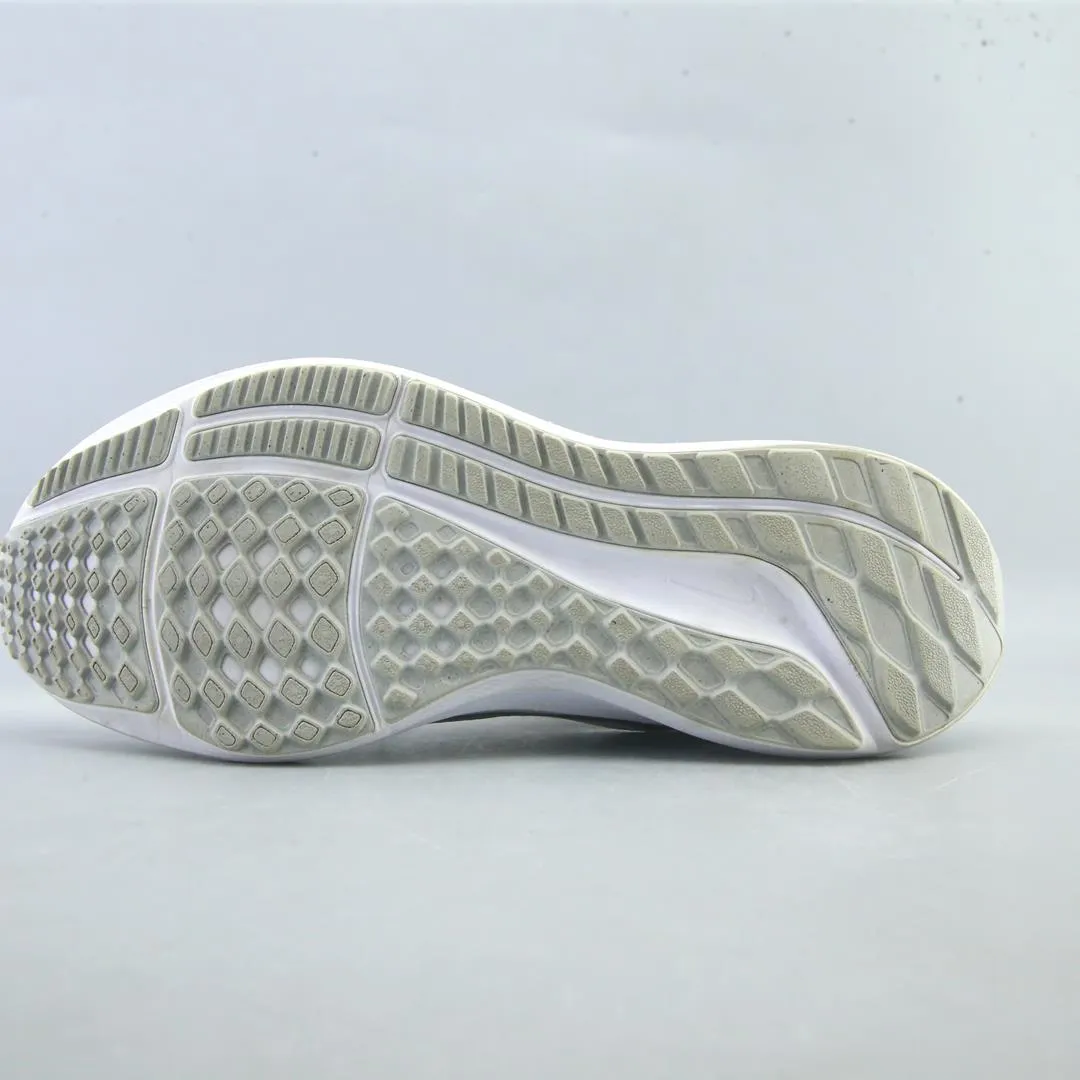 NIKE AIR ZOOM PEGASUS 40 sporty Nike shoe designs