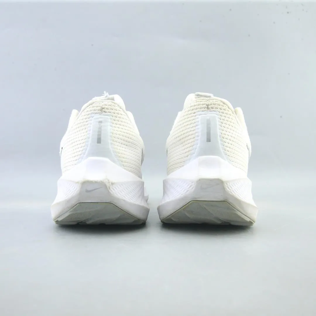 NIKE AIR ZOOM PEGASUS 40 sporty Nike shoe designs