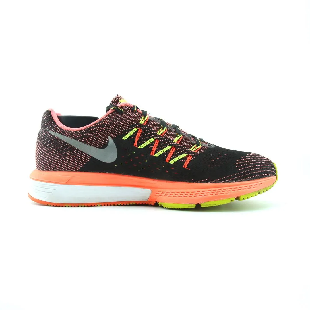 NIKE  AIR ZOOM VOMERO 10 Nike athletic footwear visuals