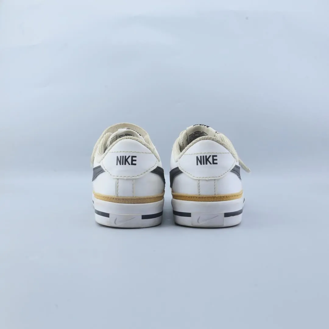NIKE  BLAZER LOW '77 Nike sneaker detail shots