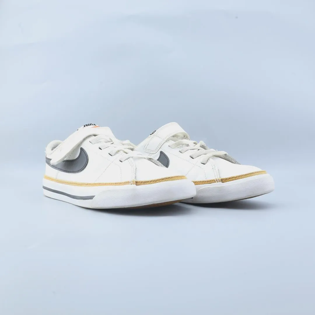 NIKE  BLAZER LOW '77 Nike sneaker detail shots