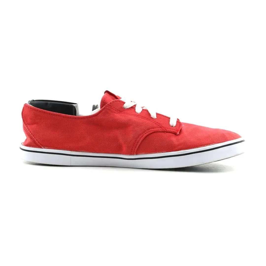 NIKE BRAATA LITE 6.0 SB sleek Nike sneaker angles