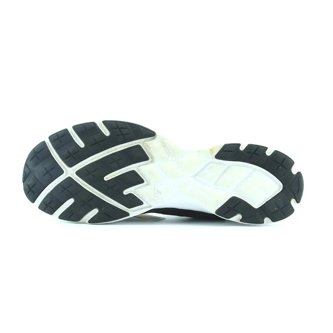 NIKE COREMOTION TR 3 Nike sneaker detail shots