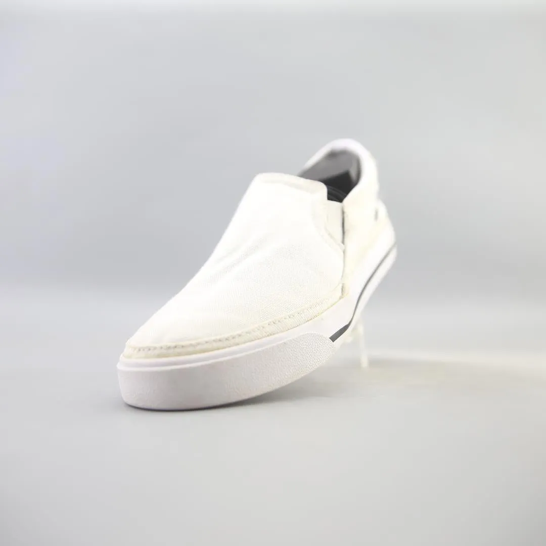 NIKE COURT LEGACY vibrant Nike shoe colors