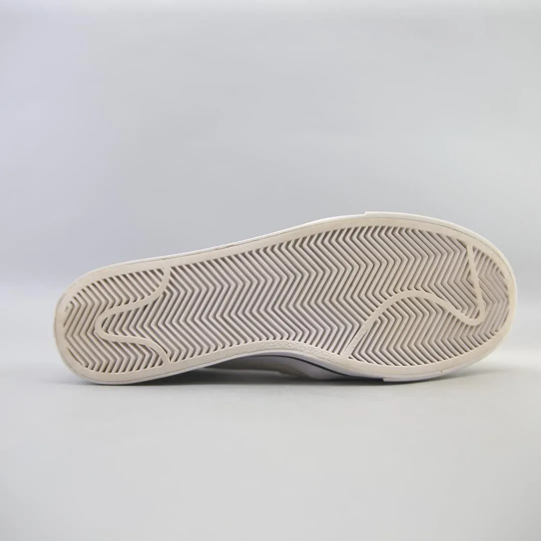 NIKE COURT LEGACY vibrant Nike shoe colors