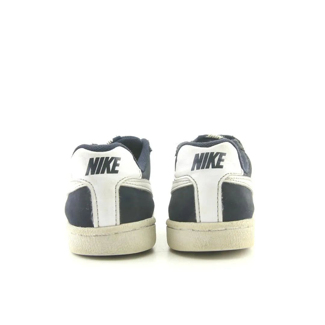 NIKE COURT ROYALE sleek Nike sneaker angles