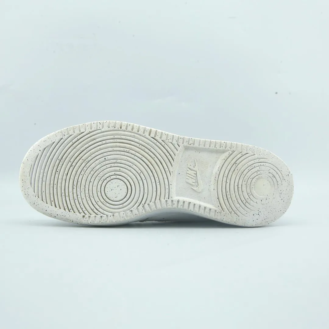 NIKE COURT VISION LOW Nike running shoe close-ups
