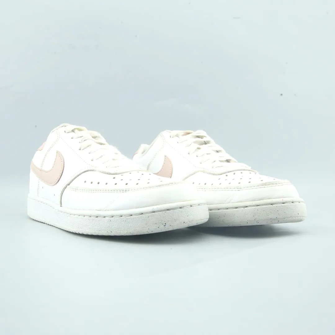 NIKE COURT VISION LOW Nike running shoe close-ups