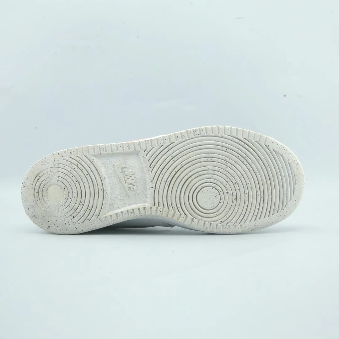 NIKE COURT VISION LOW Nike running shoe close-ups