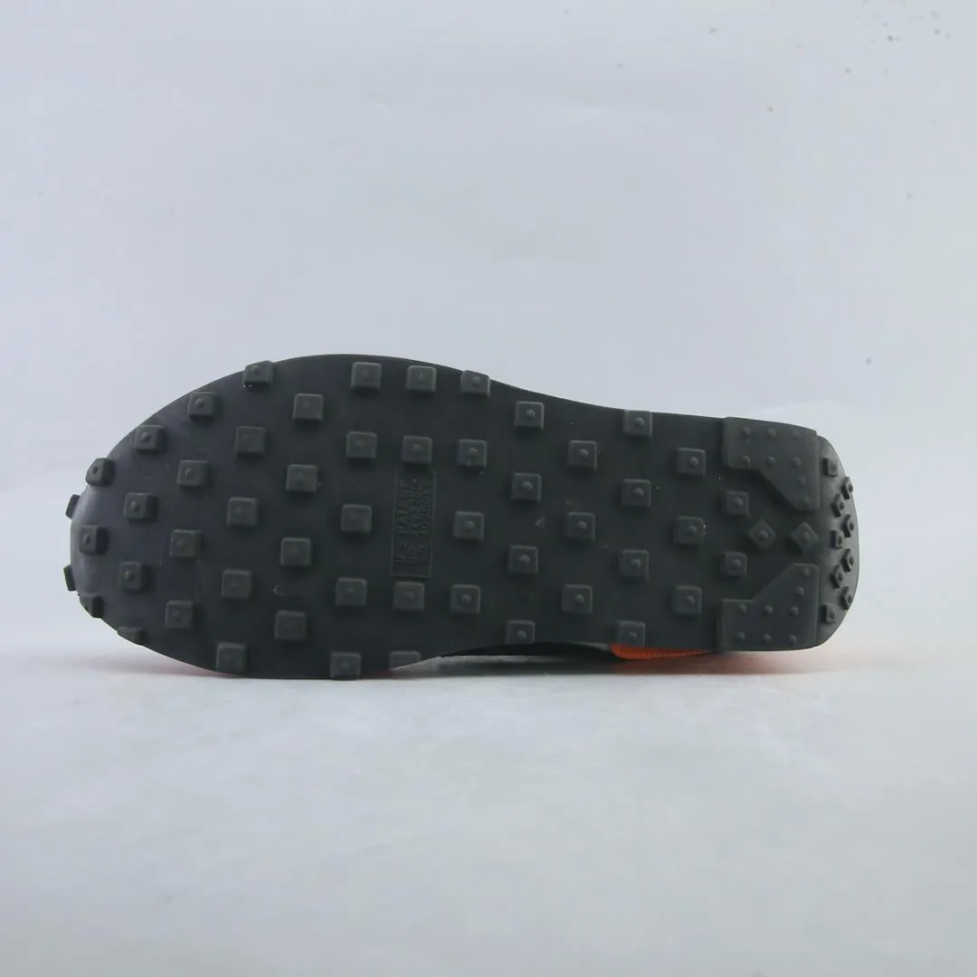 NIKE DAYBREAK SUMMIT classic Nike shoe photos