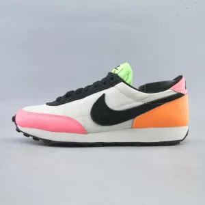 NIKE DAYBREAK SUMMIT Nike modern athletic shoe designs