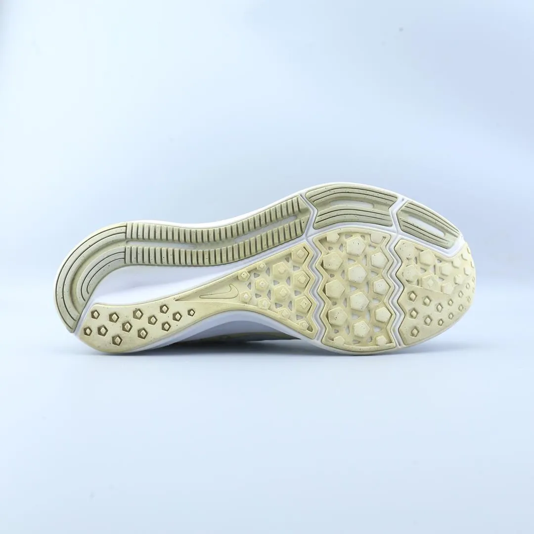NIKE DOWNSHIFTER 7 Nike athletic footwear visuals