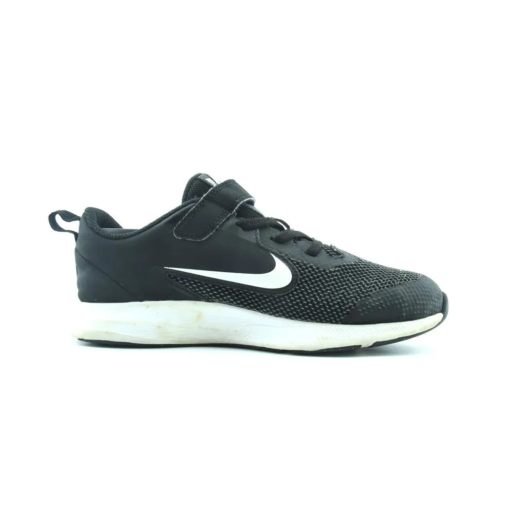 NIKE DOWNSHIFTER 9 Nike sneaker detail shots
