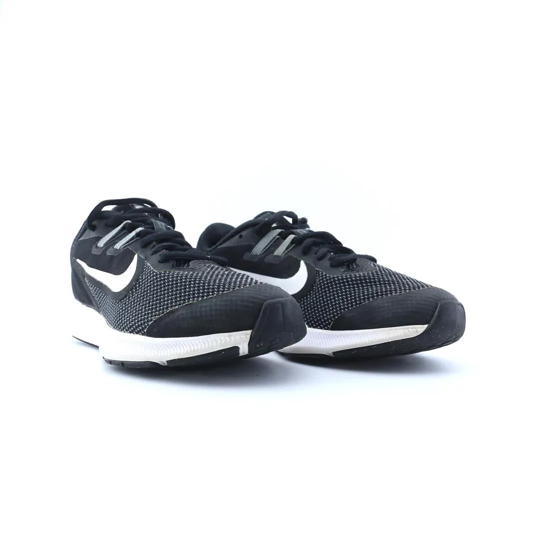 NIKE DOWNSHIFTER 9 sporty Nike shoe designs