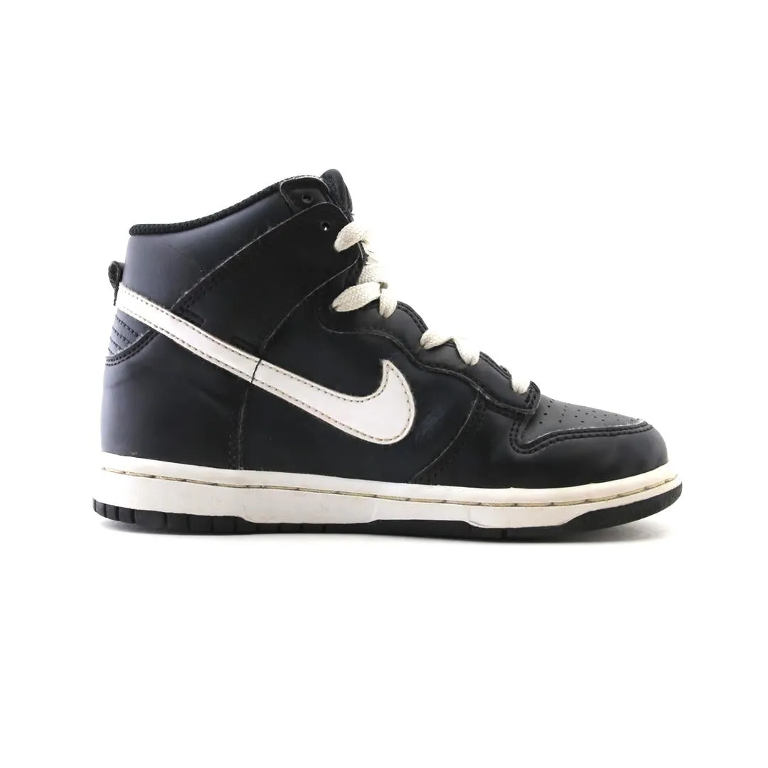 NIKE  DUNK HIGH classic Nike shoe photos