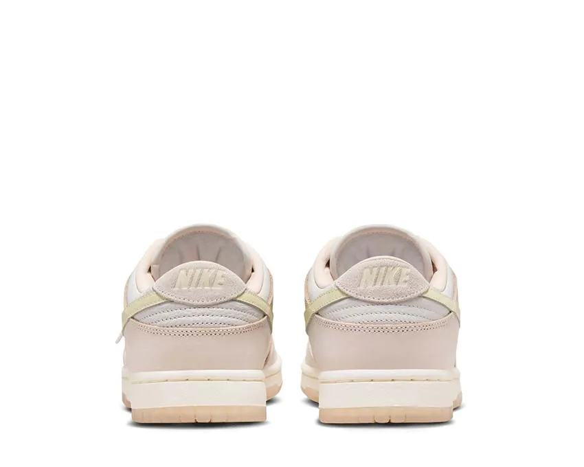 Nike Dunk Low Premium W "Light Soft Pink" Nike retro-inspired sneakers