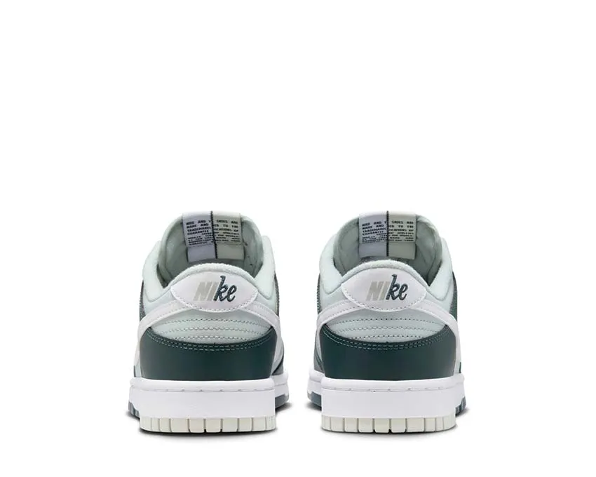 Nike Dunk Low Retro Premium Nike retro-inspired sneakers
