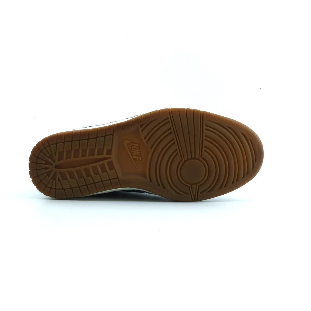 NIKE DUNK SKY HI sporty Nike shoe designs