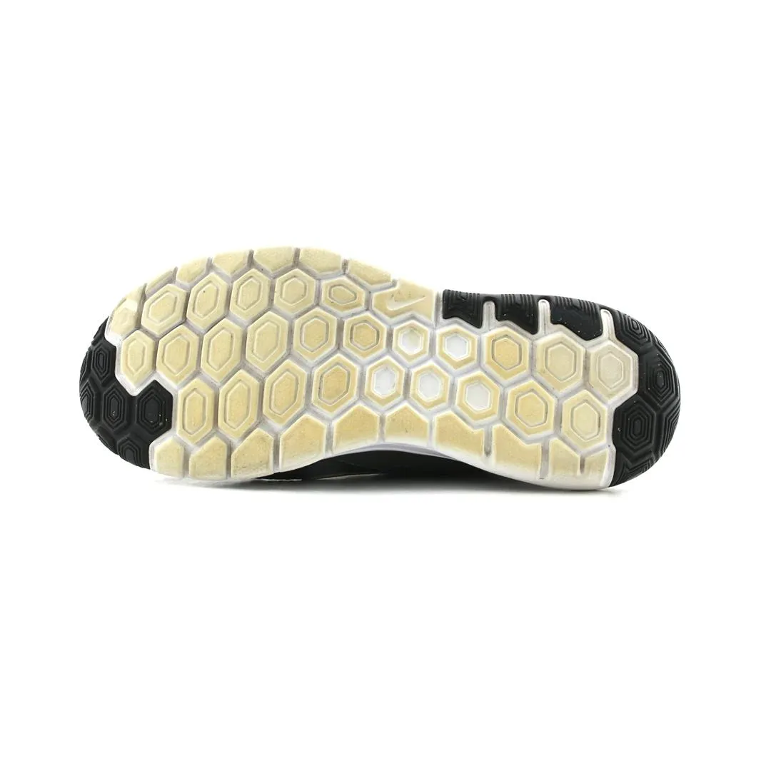 NIKE FLEX EXPERIENCE RN 4 sleek Nike sneaker angles