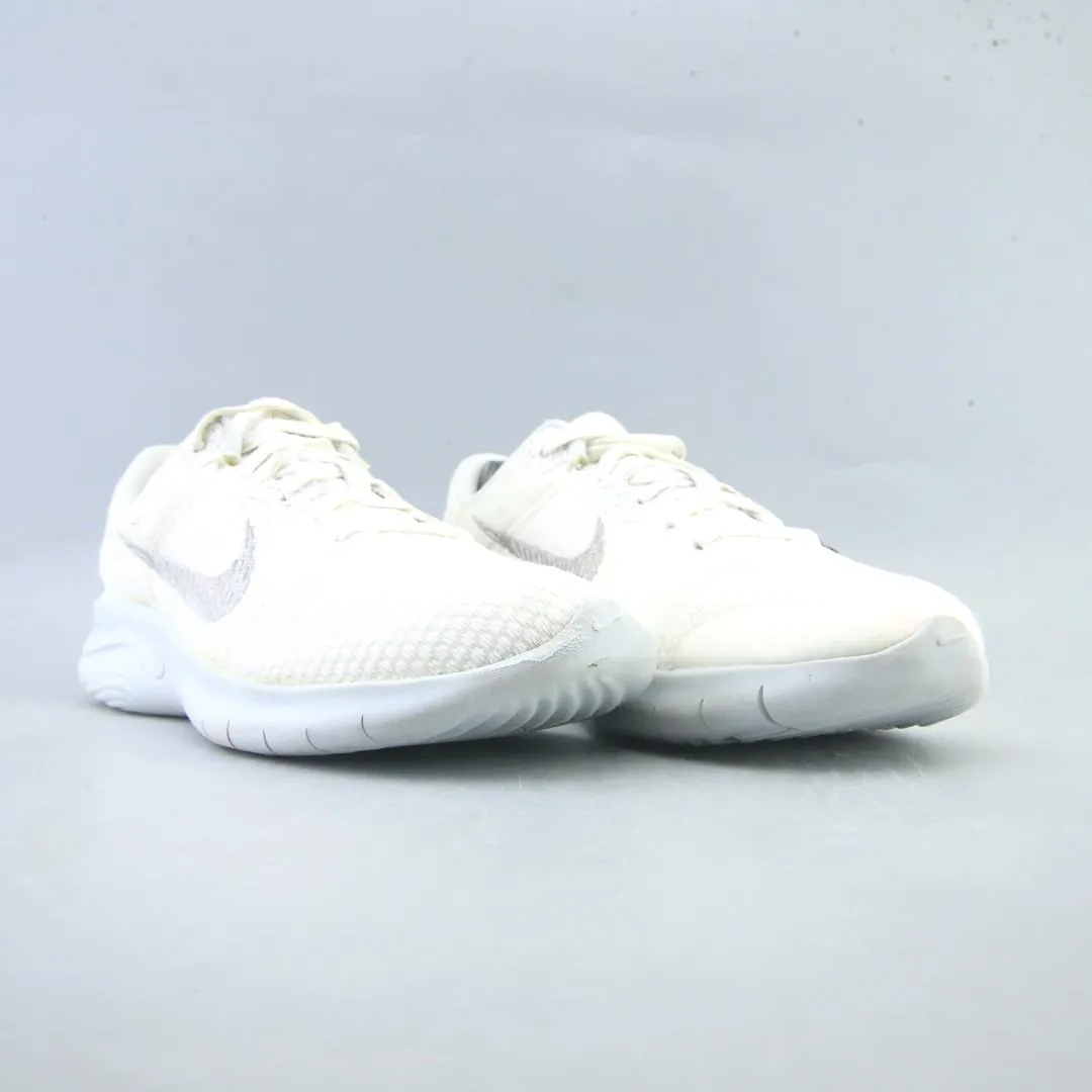 NIKE  FLEX EXPERIENCE RUN 11 Nike lifestyle footwear visuals