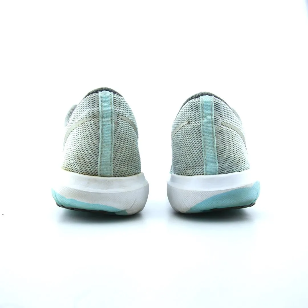 NIKE FLEX FURY 2 classic Nike shoe photos