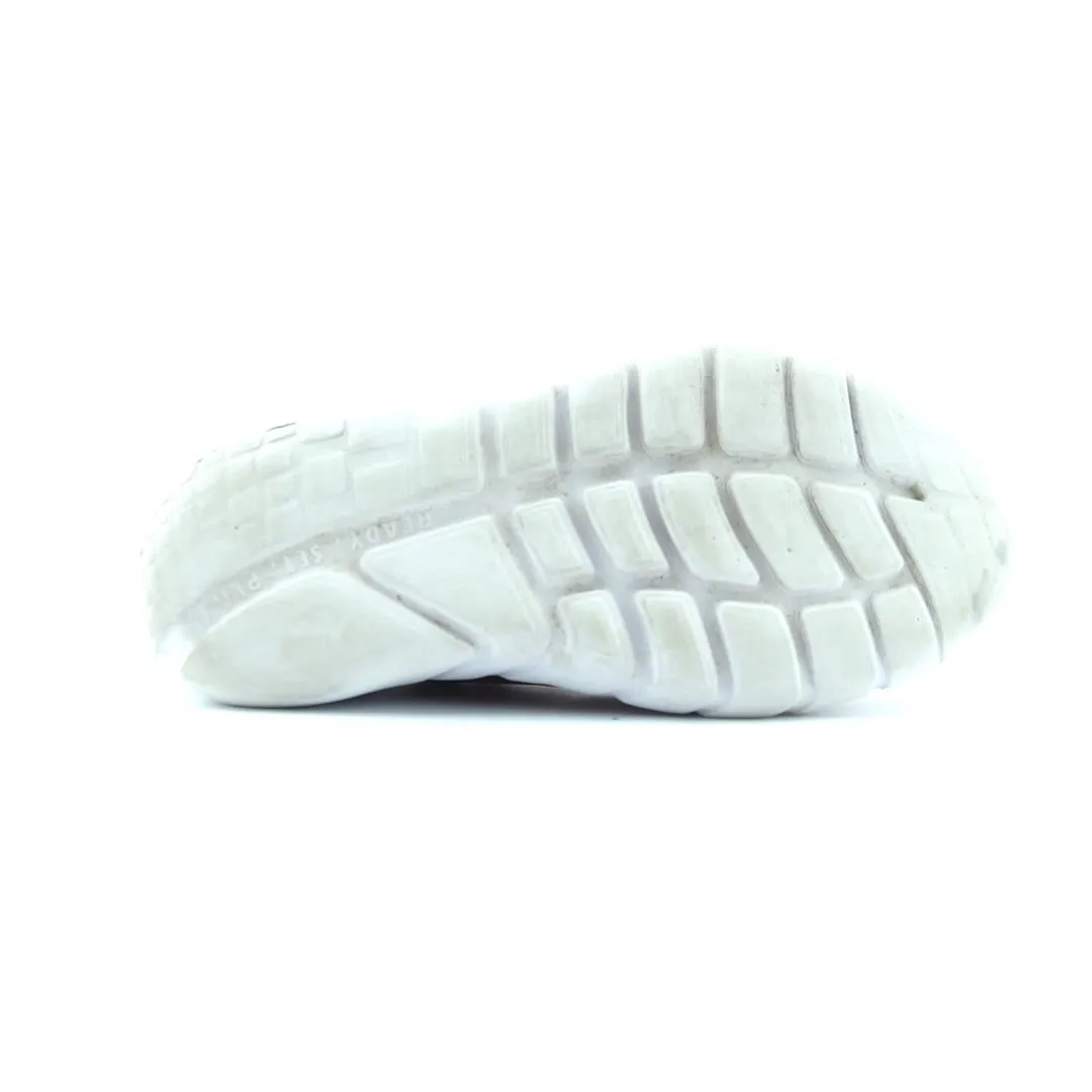 NIKE FLEX RUNNER 2 (GS) Nike athletic footwear visuals