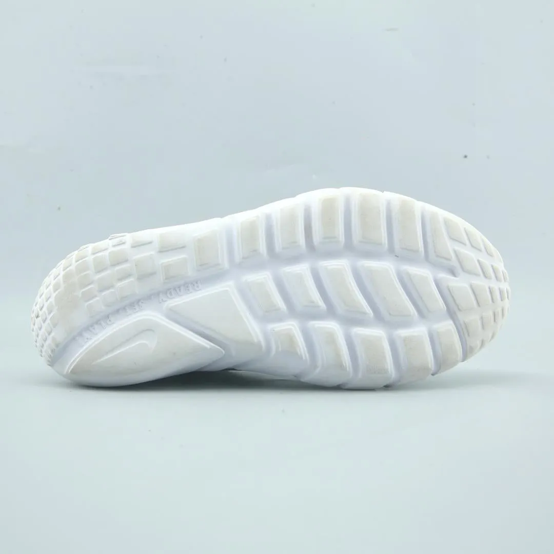 NIKE FLEX RUNNER 2 Nike sneaker detail shots