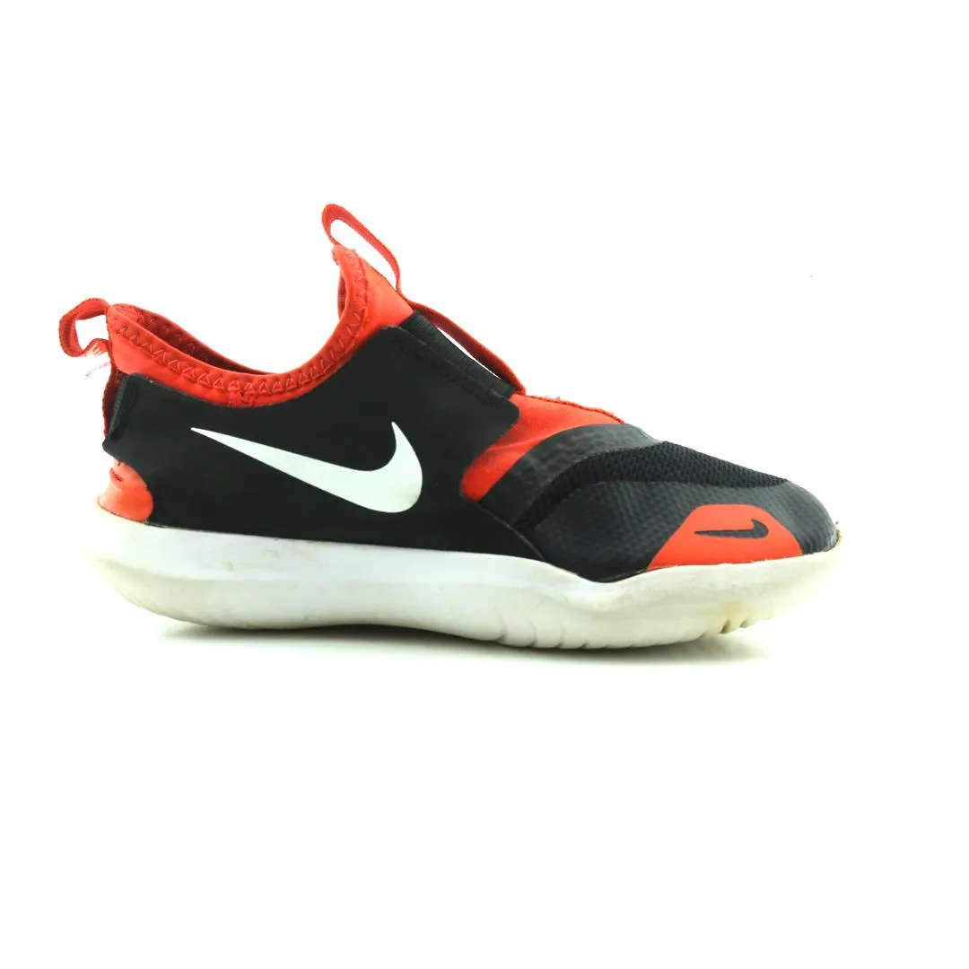 NIKE FLEX RUNNER Nike lifestyle footwear visuals