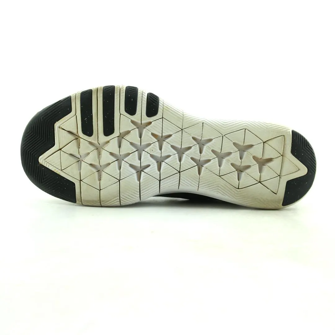 NIKE FLEX TR 9 modern Nike footwear styles