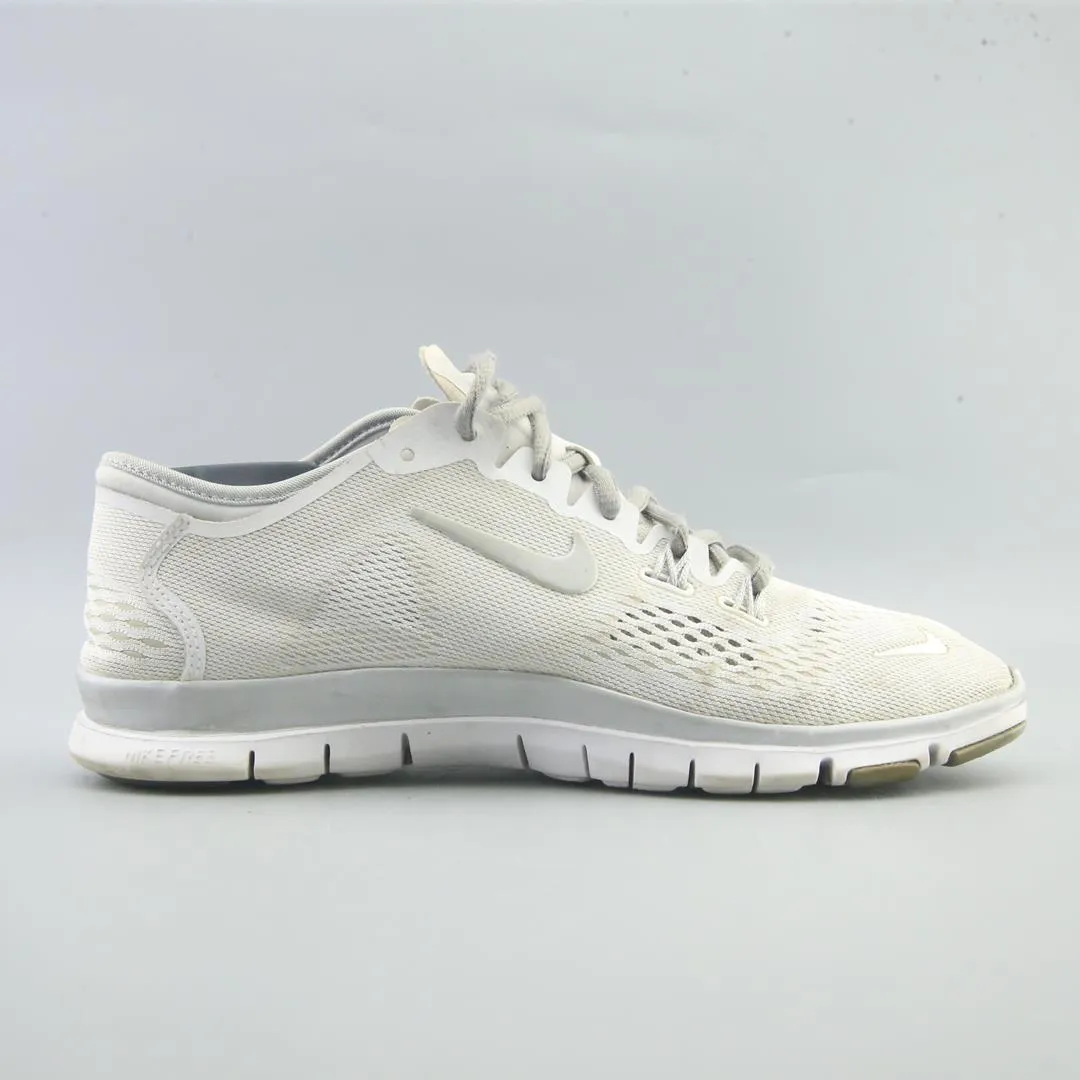 NIKE FREE 5.0 TR FIT 4 classic Nike shoe photos