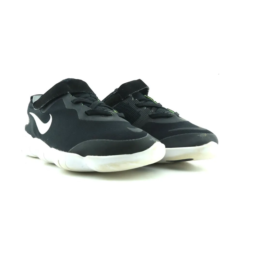 NIKE FREE RN 5.0 NEGRO sporty Nike shoe designs