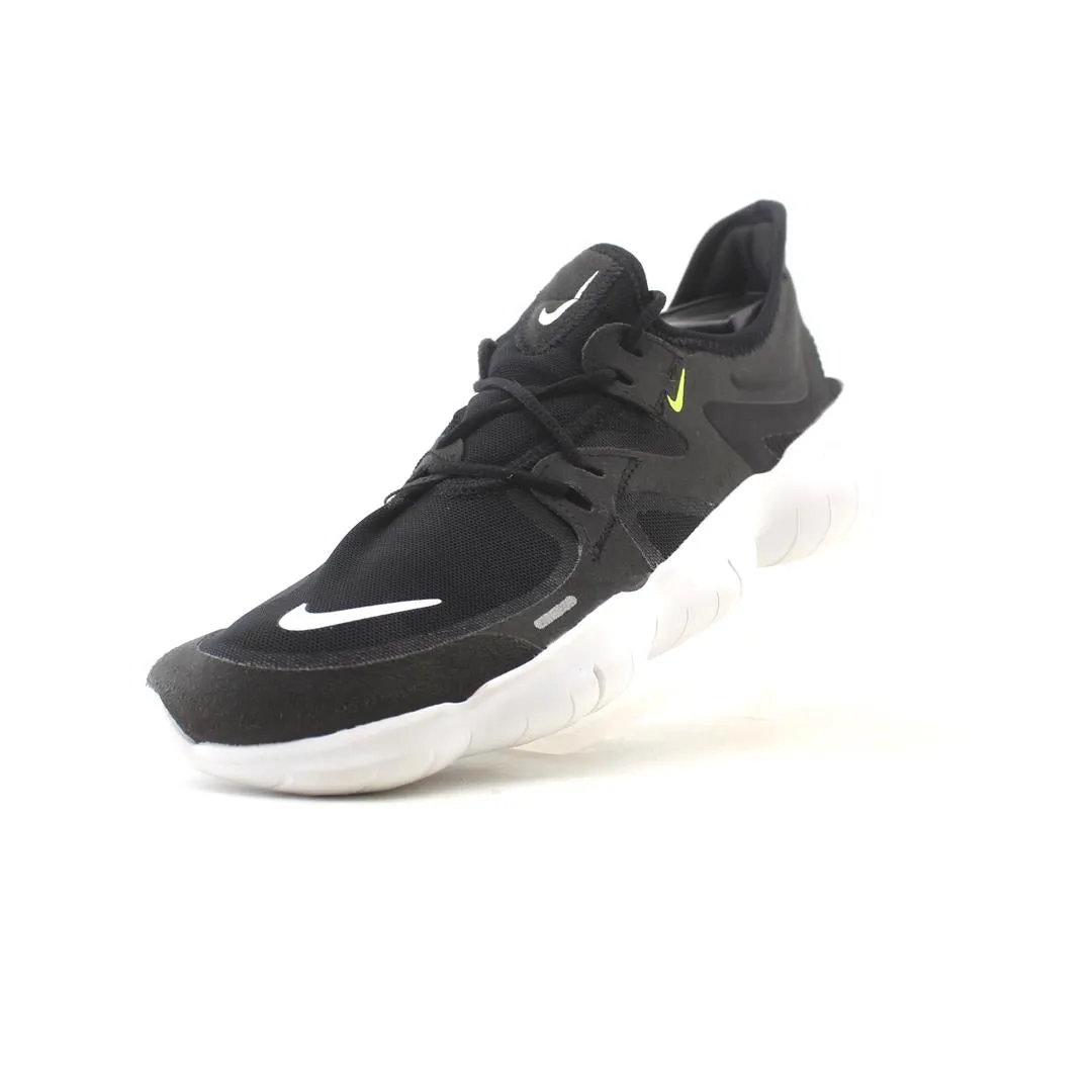 NIKE FREE RN 5.0 sleek Nike sneaker angles