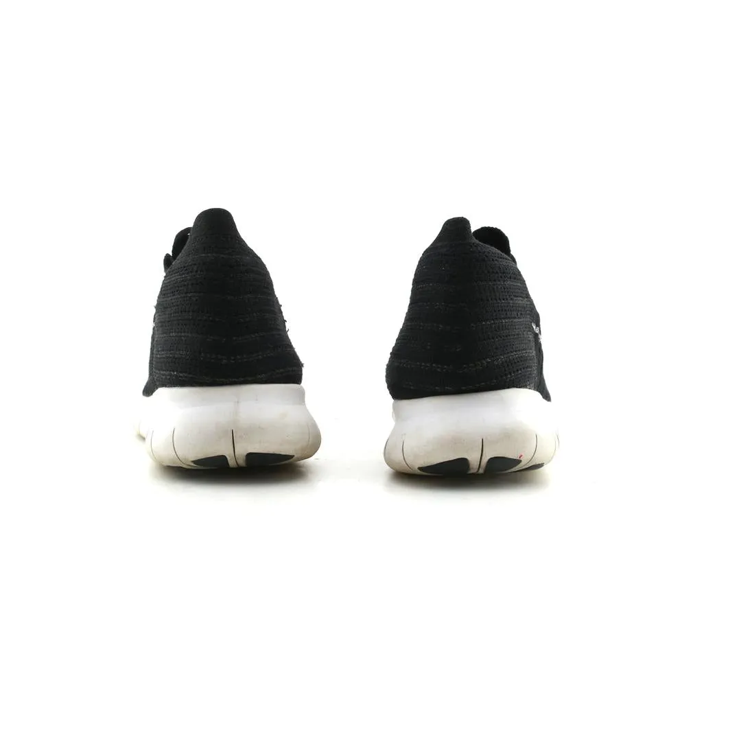 NIKE  FREE RN FLYKNIT sleek Nike sneaker angles