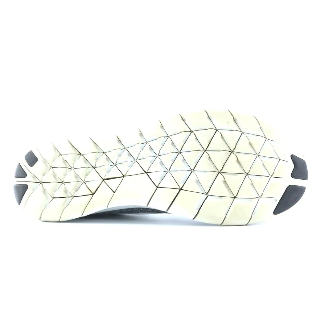 NIKE FREE RN sporty Nike shoe designs