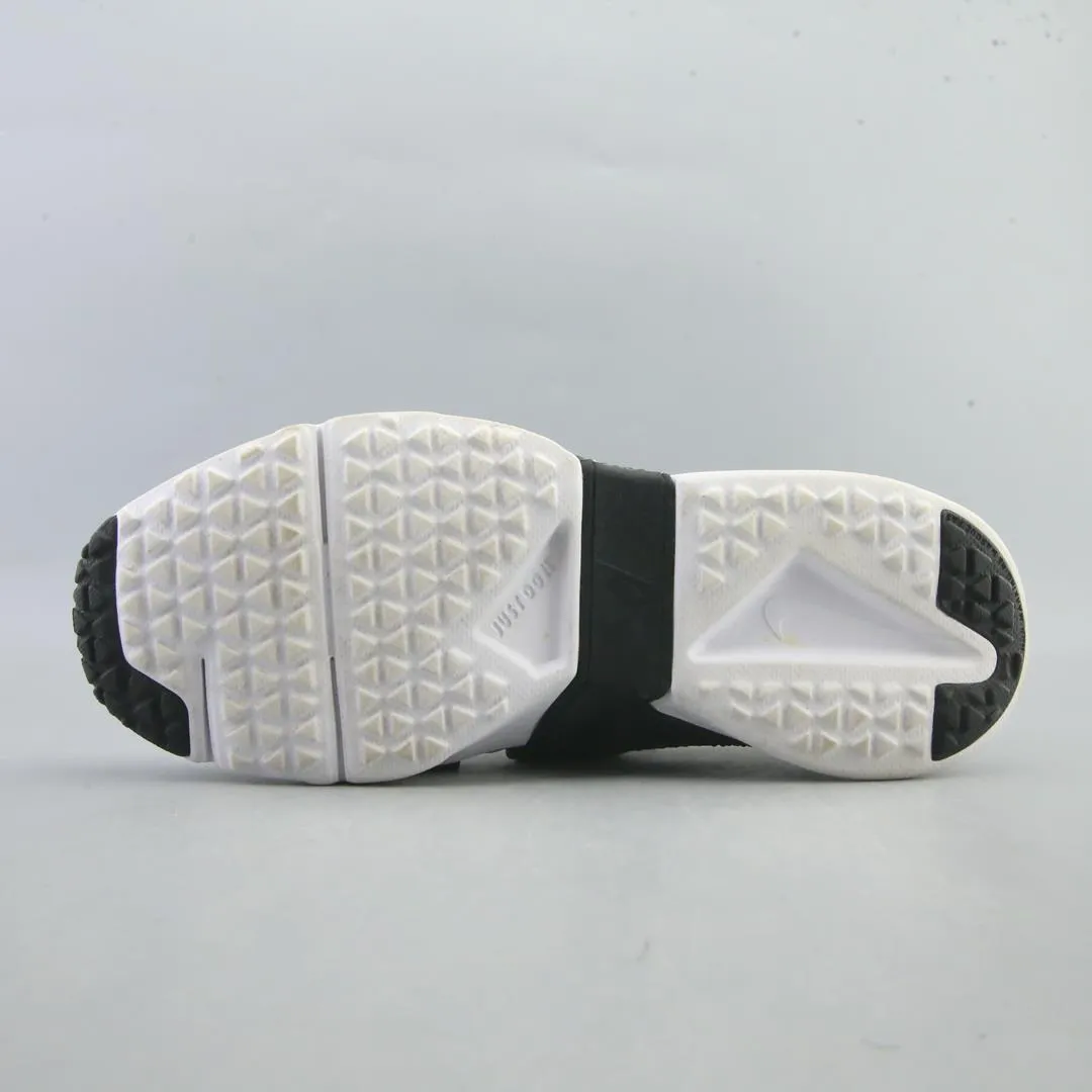 NIKE HUARACHE EXTREME Nike performance shoe shots