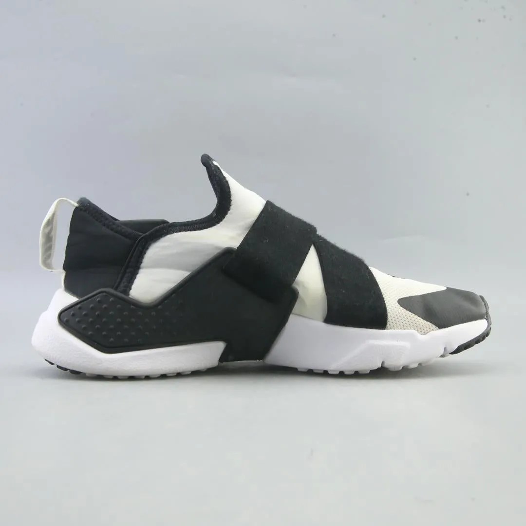 NIKE HUARACHE EXTREME Nike performance shoe shots