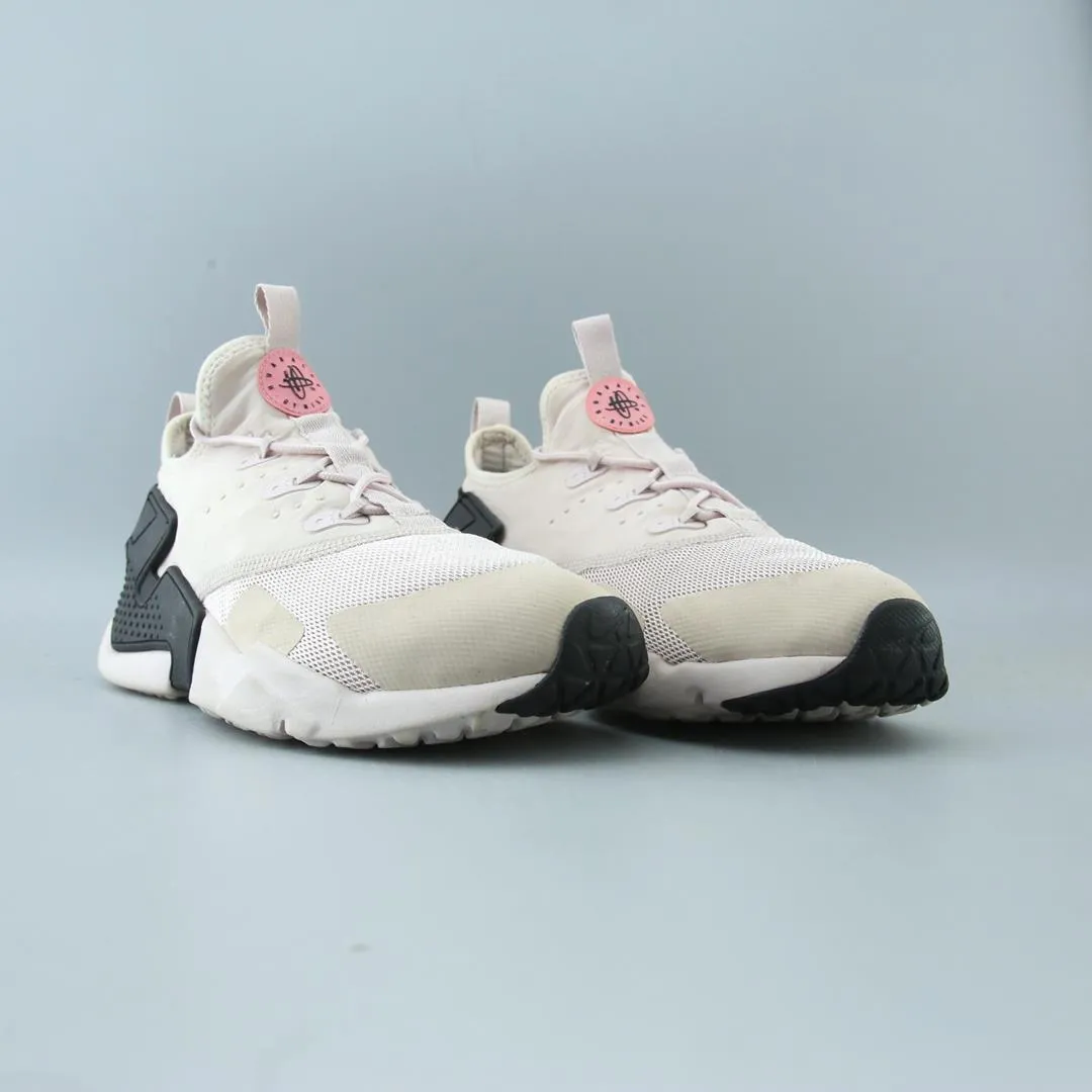 NIKE HUARACHE RUN DRIFT Nike running shoe close-ups