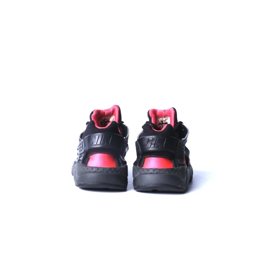 NIKE HUARACHE RUN Nike sneaker detail shots